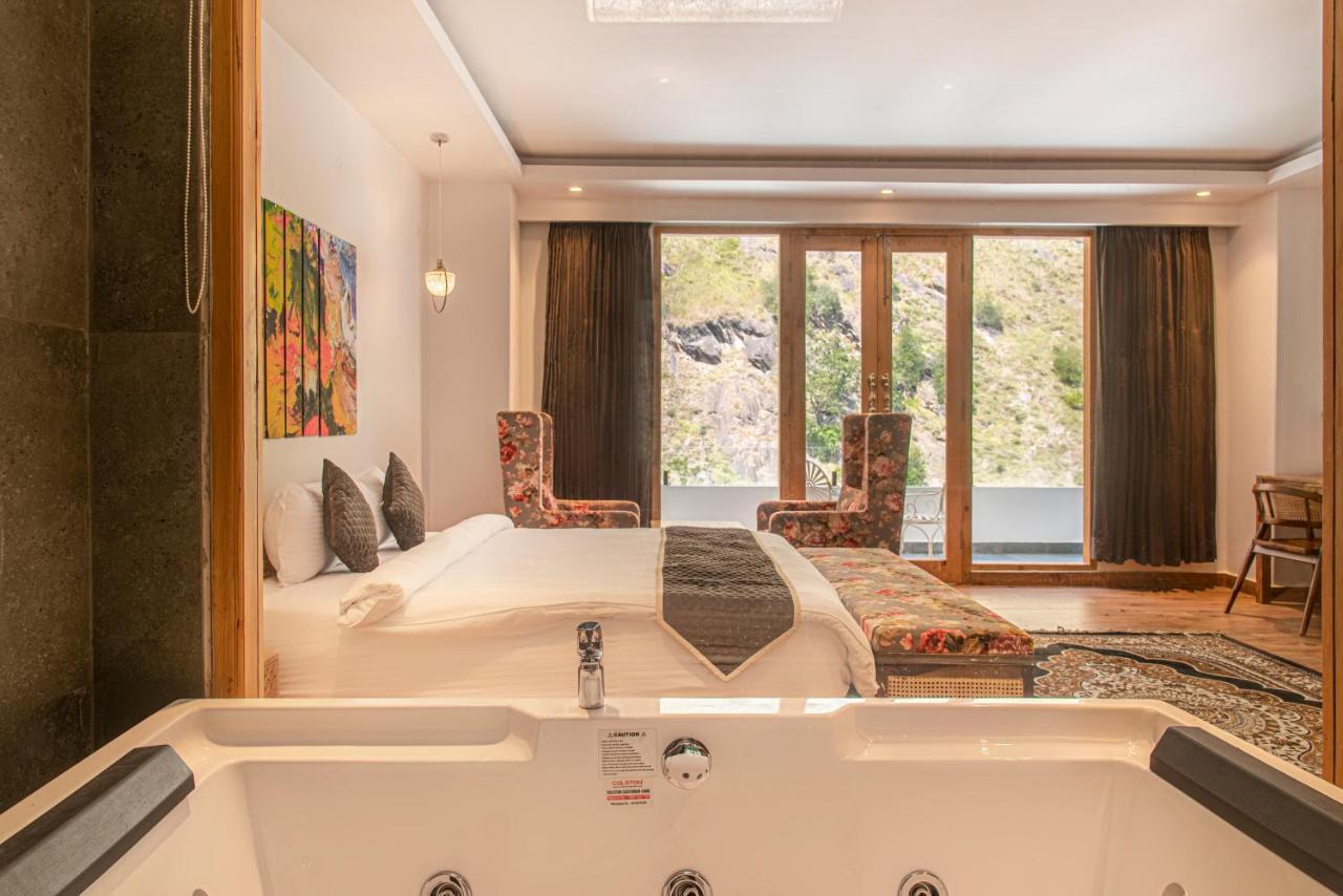 Echor Palm Bliss Riverside Resort & Spa Kasol Exterior photo